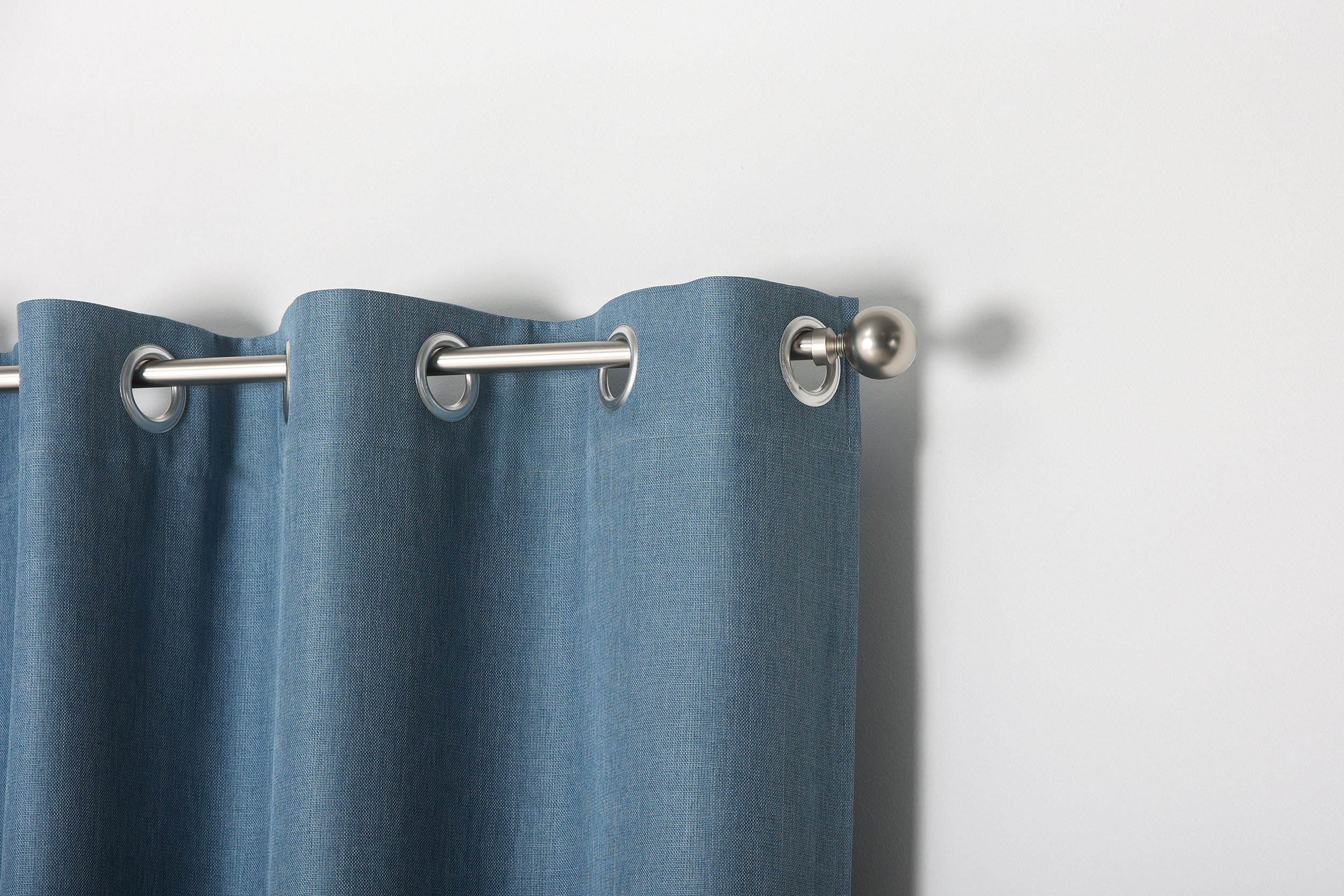 detalle-cortina-azul