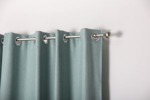 detalle-cortina-verde-agua